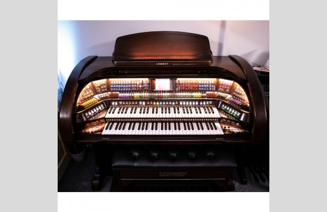 Lowrey Prestige Organ, Used - All Inclusive Top Grade Package (SN:0A5000604C848528) - Image 1